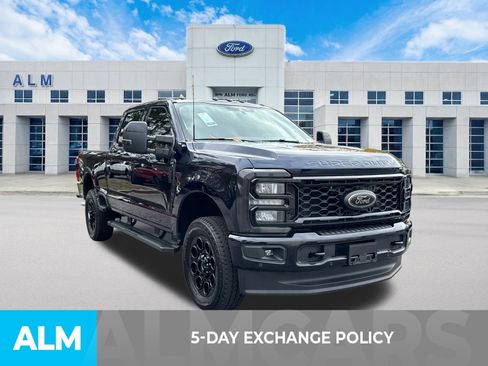 Used 2025 Ford F350 Lariat w/ Lariat Ultimate Package AWD/4WD image 3