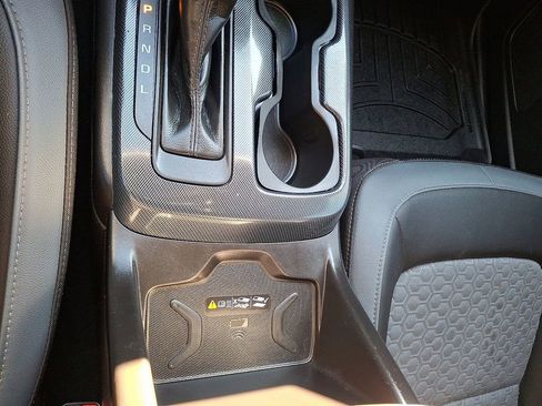 Used 2022 Chevrolet Colorado Z71 image 26