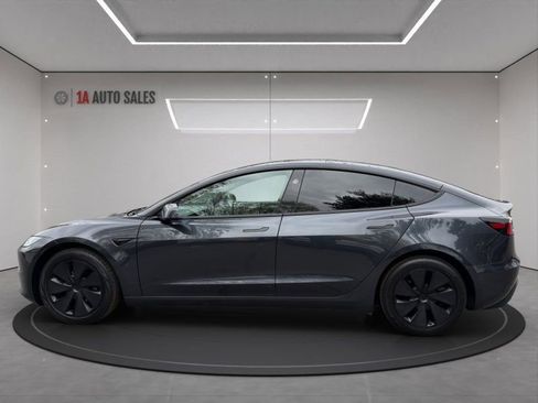 Used 2024 Tesla Model 3 Long Range RWD image 2