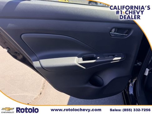 Used 2024 Nissan Versa SV FWD image 14