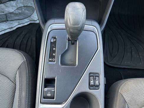 Used 2024 Subaru Crosstrek 2.0i Premium image 21