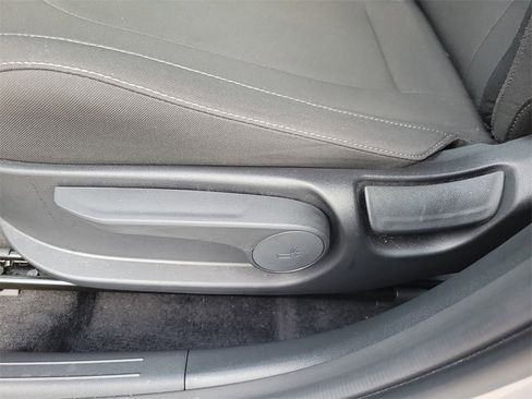 Used 2025 Hyundai Elantra Sport w/ Cargo Package image 18