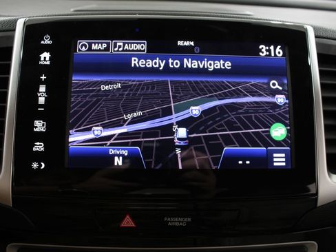 Used 2017 Honda Pilot Elite image 35