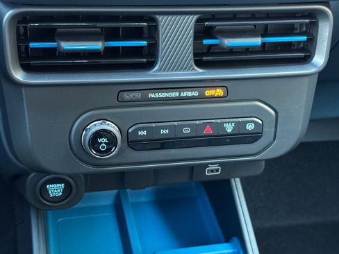 New 2026 Ford Maverick XLT w/ XLT Luxury Package image 18