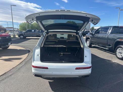 Used 2018 Audi Q7 3.0T Prestige image 23