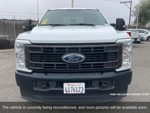 Used 2023 Ford F350 XL AWD/4WD image 2