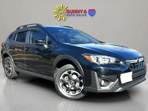 Used 2021 Subaru Crosstrek 2.0i Premium w/ Moonroof Package image 1