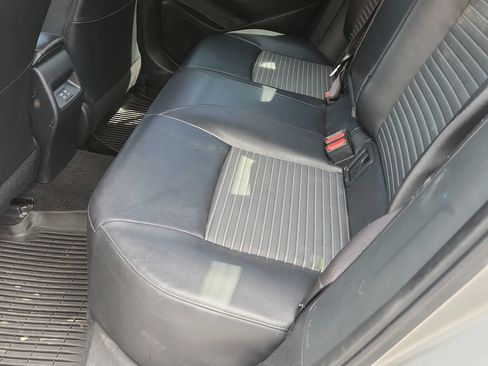 Used 2024 Toyota Corolla XSE image 9