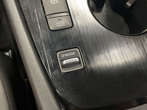 Used 2023 Nissan Rogue SV w/ SV Premium B Package image 24