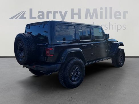 New 2025 Jeep Wrangler Unlimited Rubicon 392 image 5