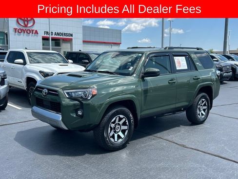 Used 2022 Toyota 4Runner TRD Off-Road AWD/4WD image 1