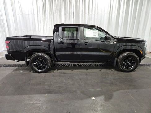 New 2026 Nissan Frontier SV w/ SV Convenience Package image 2