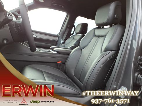 New 2026 Jeep Grand Wagoneer L Limited w/ Convenience Group I AWD/4WD image 10