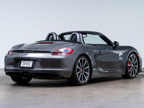 Used 2015 Porsche Boxster S RWD image 8