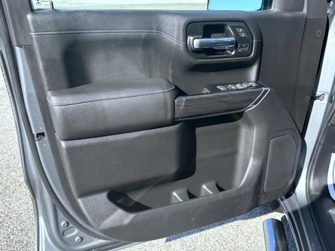 Certified 2019 Chevrolet Silverado 1500 LTZ w/ LTZ Plus Package image 9