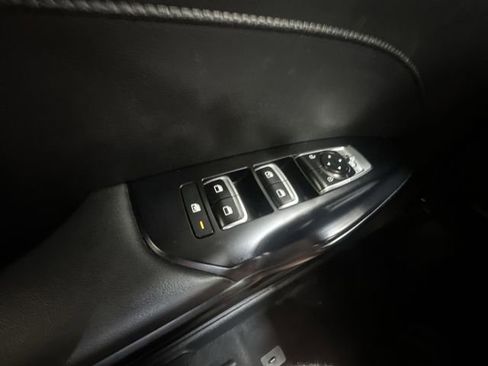 Used 2023 Kia K5 GT-Line image 16
