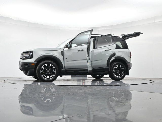 Certified 2023 Ford Bronco Sport Outer Banks w/ Tech Package AWD/4WD image 58