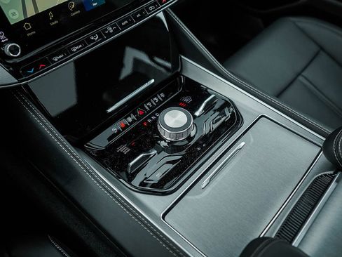 New 2026 Jeep Grand Wagoneer Limited image 27