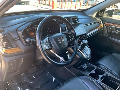 Used 2018 Honda CR-V Touring image 13