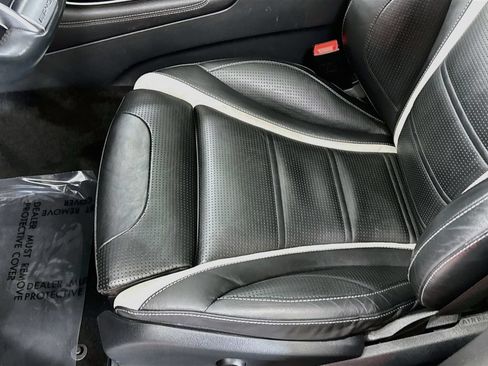 Used 2018 Mercedes-Benz GLC 63 AMG S image 22