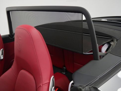 Used 2019 Porsche 911 Turbo S image 32