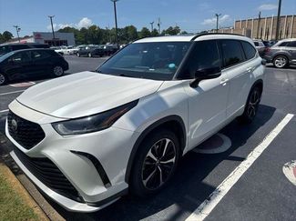 Certified 2021 Toyota Highlander XSE FWD video 1