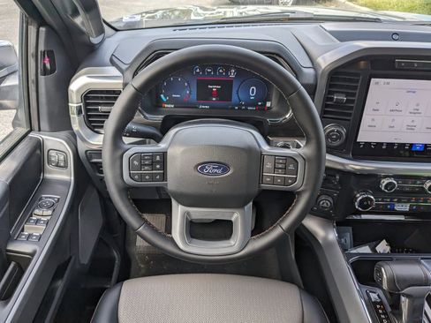 New 2025 Ford F150 Lariat w/ Equipment Group 501A Mid image 16