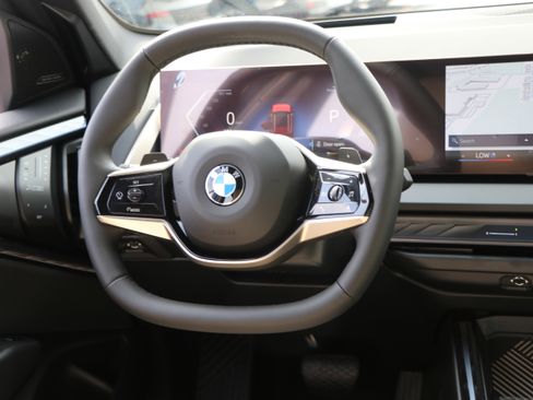 Certified 2025 BMW X3 xDrive30i w/ Premium Package image 30