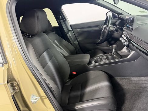 Used 2025 Honda Civic Sport image 29