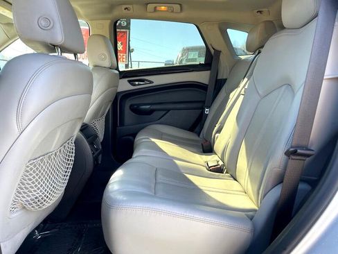 Used 2015 Cadillac SRX Luxury image 10