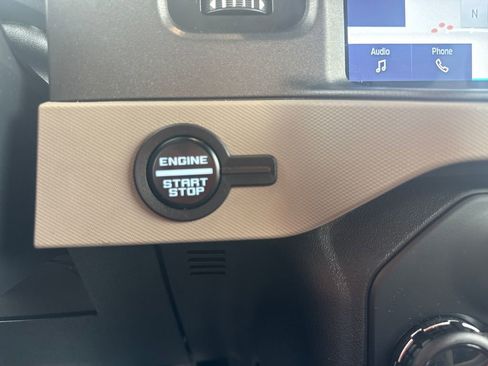 Used 2024 Ford Bronco Wildtrak AWD/4WD image 37