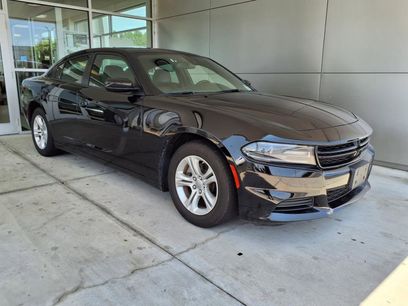 Used 2022 Dodge Charger SXT w/ Leather Interior Group