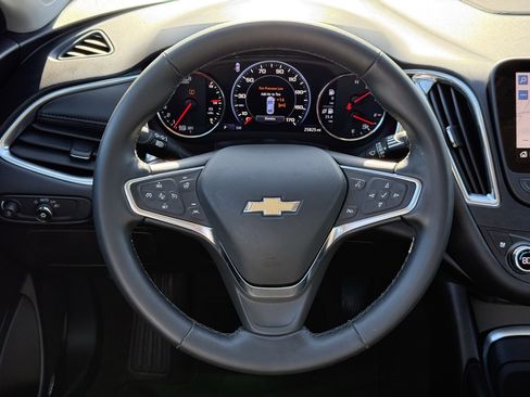 Used 2024 Chevrolet Malibu LT image 15