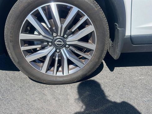 Used 2024 Nissan Kicks SV w/ Interior Electronics Package image 9