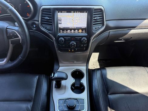 Used 2014 Jeep Grand Cherokee Limited image 20