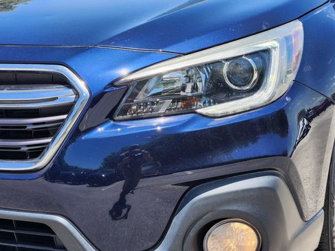 Used 2018 Subaru Outback 2.5i Premium AWD/4WD image 7