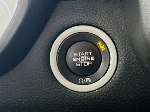 Used 2019 RAM 1500 Big Horn AWD/4WD image 20