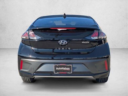Used 2020 Hyundai Ioniq Limited image 7