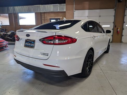 Used 2020 Ford Fusion Titanium image 10