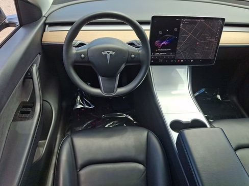 Used 2021 Tesla Model Y Long Range AWD/4WD image 13