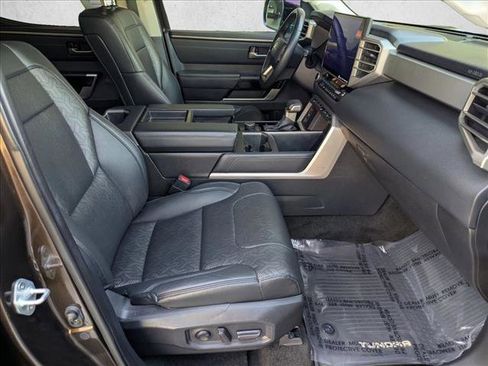 Used 2022 Toyota Tundra Limited image 18