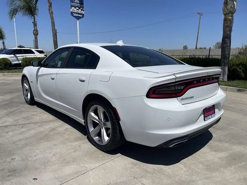 Used 2018 Dodge Charger R/T RWD image 6