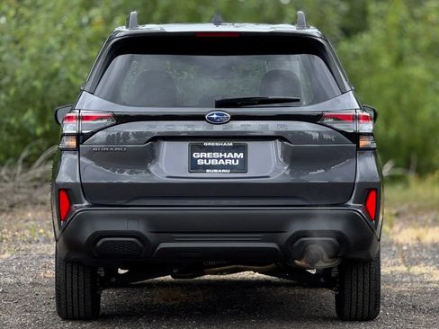 Certified 2025 Subaru Forester Premium AWD/4WD image 6