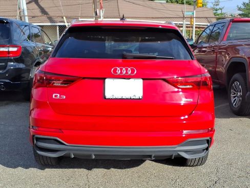 Used 2024 Audi Q3 2.0T Premium image 5