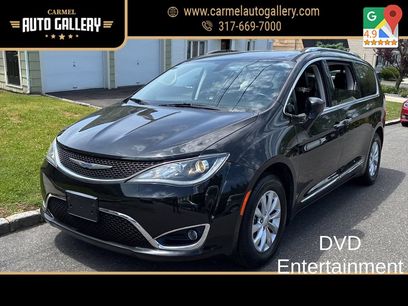 Used 2019 Chrysler Pacifica Touring-L