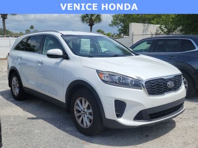 Used 2019 Kia Sorento LX w/ Option Group 020