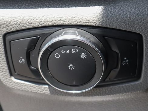 Used 2019 Ford F350 XLT AWD/4WD image 24