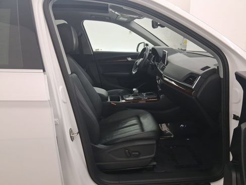 Used 2018 Audi Q5 2.0T Premium Plus w/ Premium Plus Package image 34