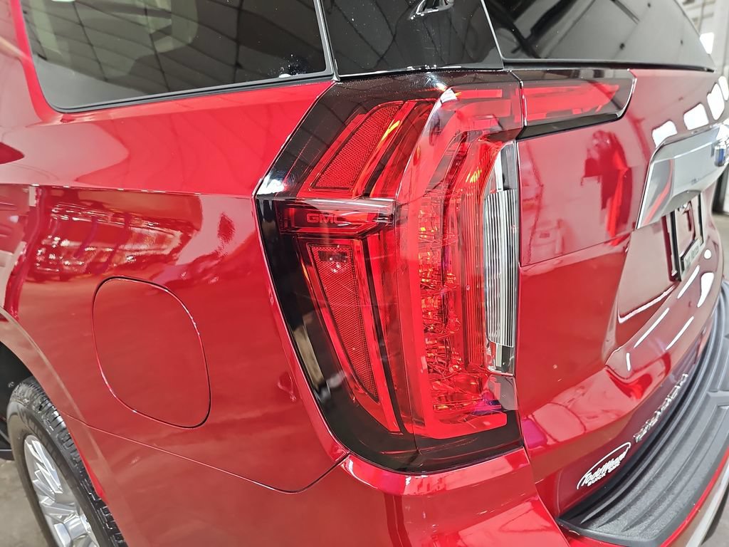 Certified 2023 GMC Yukon Denali AWD/4WD image 42