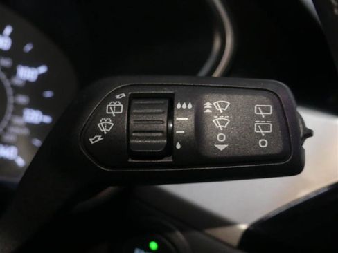 Used 2022 Ford Escape SE w/ Convenience Package image 34